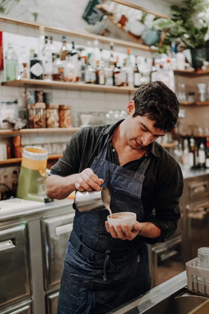 Barman-at-Loulou